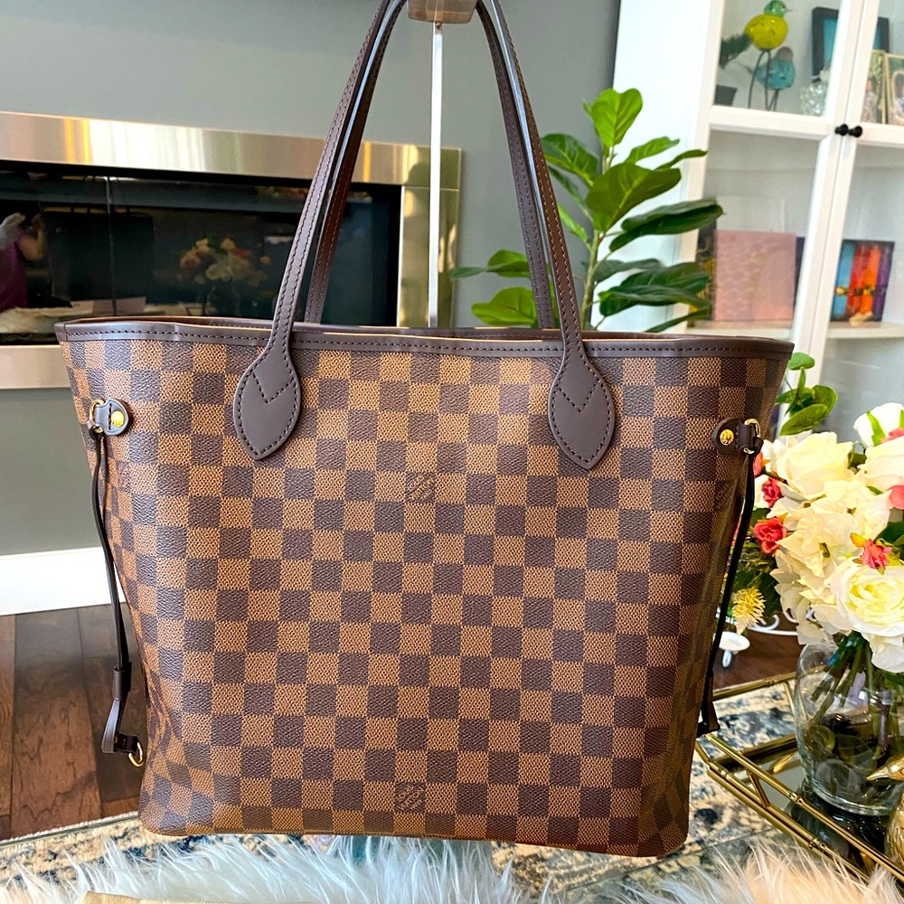 Louis Vuitton Neverfull MM